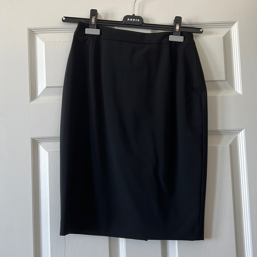 Hugo Boss pencil skirt